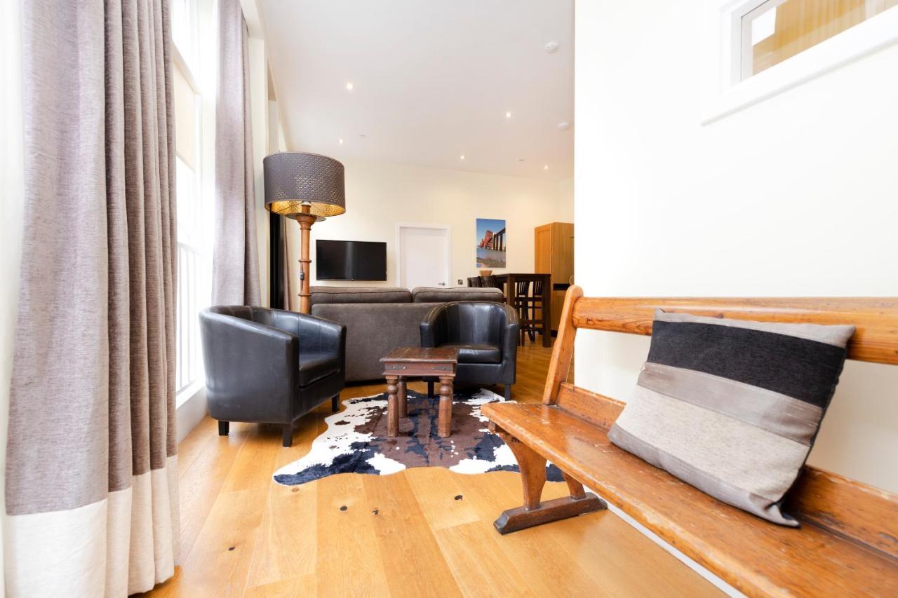 에든버러 Joivy 1 Bed Flat In Old Town, Next To St Giles Cathedral 아파트 외부 사진