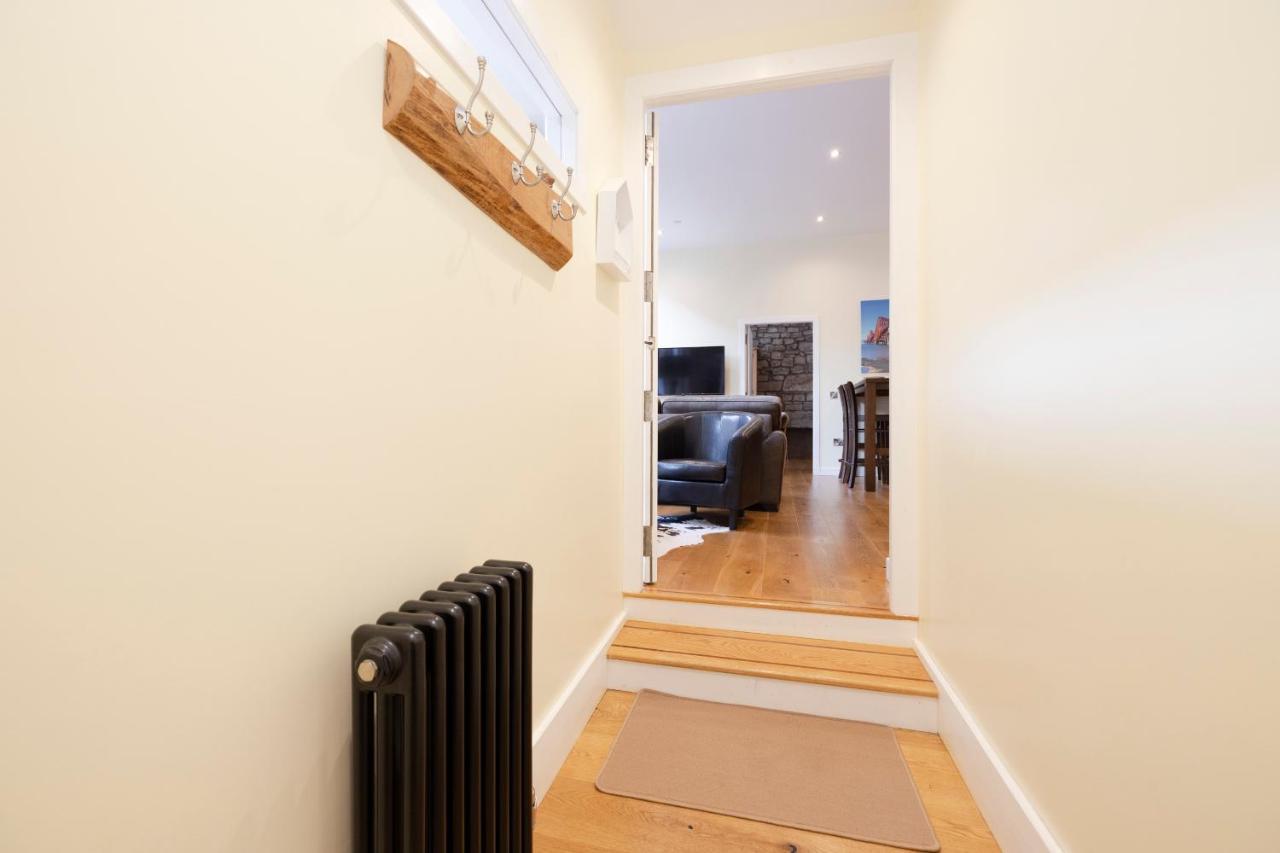 에든버러 Joivy 1 Bed Flat In Old Town, Next To St Giles Cathedral 아파트 외부 사진